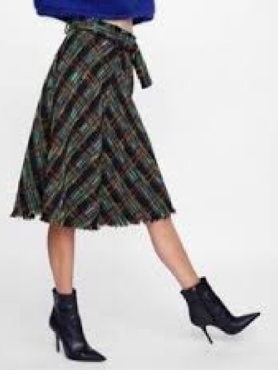 Zara Dresses & Skirts - Zara Green and Black Plaid A-Line Midi Skirt with Waist Tie